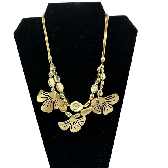 C 1946 Signed Gold Tone Gingko Leaves and‎ Round Beads Necklace Leather Cord - Picture 1 of 12